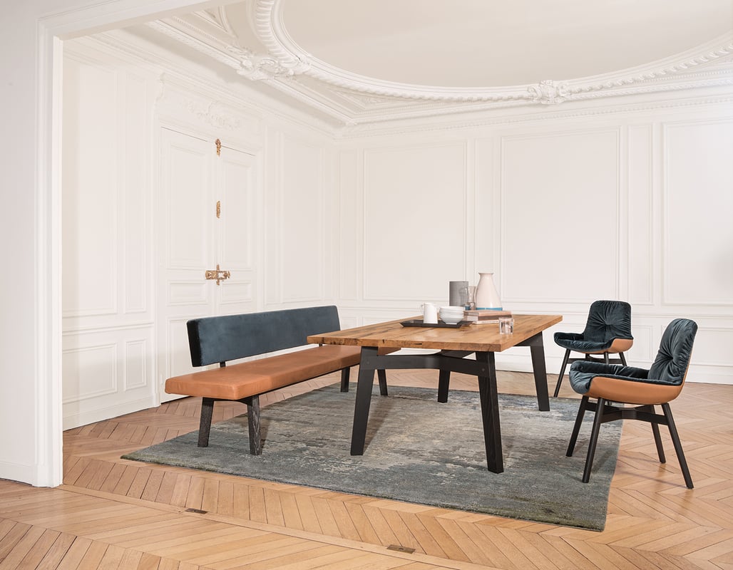 janua_bb31_connect_tisch_indoor_altholz_holz_eiche_natur_stahl_tiefschwarz_e_02