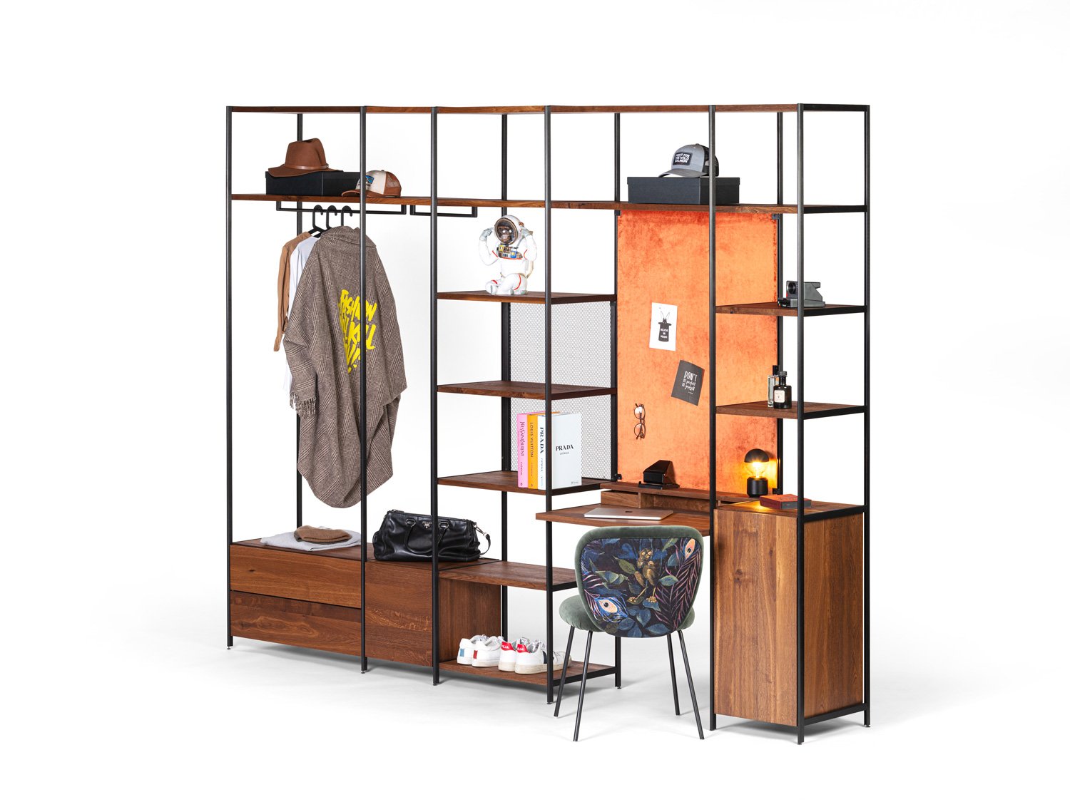 janua_bc06_room68_regalsystem_regal_indoor_geraeuchert_holz_eiche_natur_alu_eloxiert_schwarz_f_01