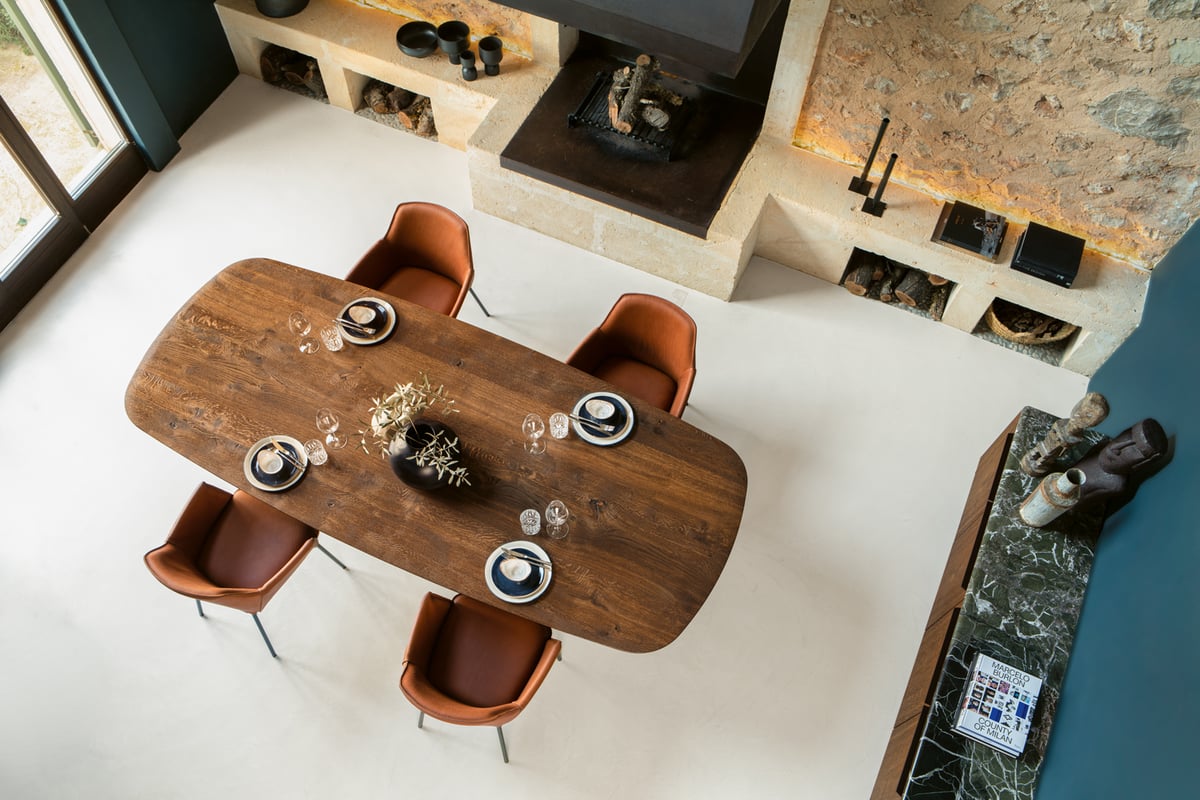 janua_bc07_basket_tisch_bootsform_indoor_geraeuchert_holz_eiche_natur_stahl_rohstahl_lasur_e_05