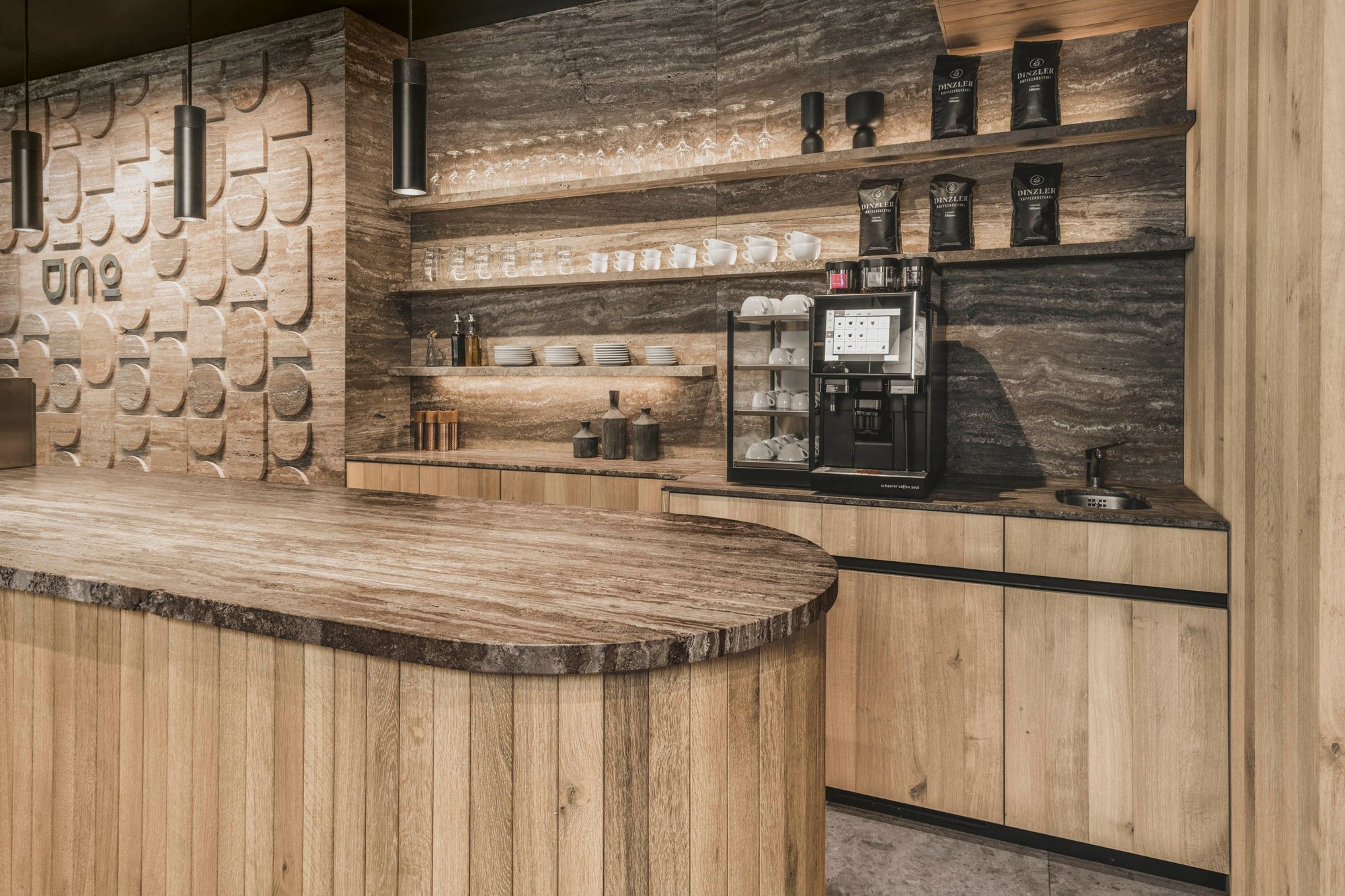 janua_freifrau_cafeuno_16