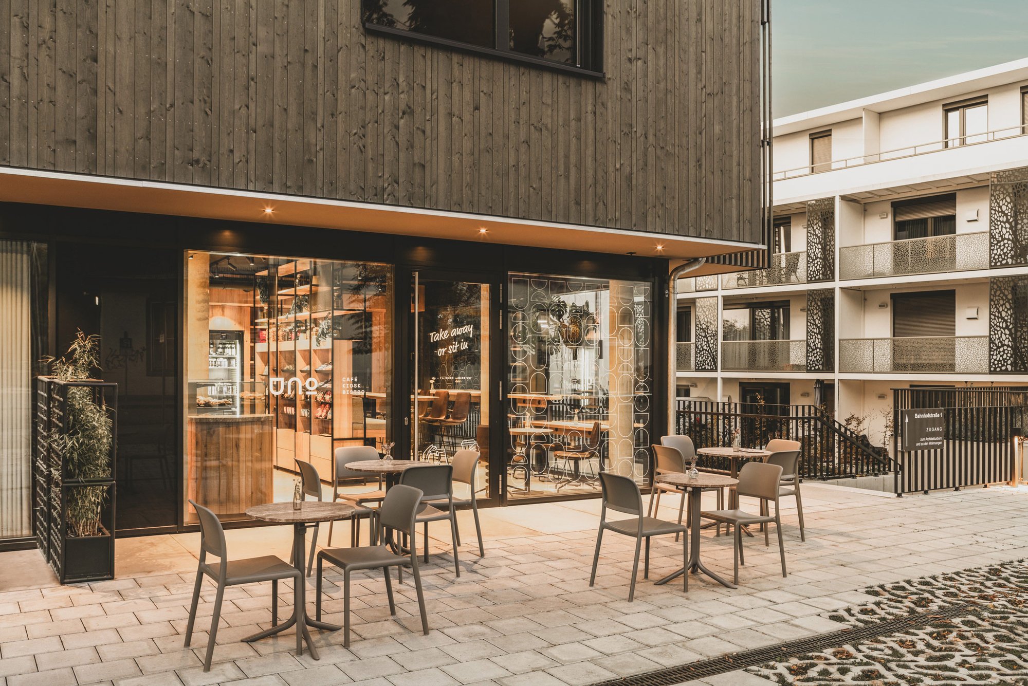 janua_freifrau_cafeuno_21
