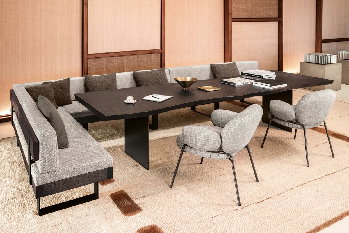 janua_sk01_monolith_tisch_indoor_geraeuchert_holz_eiche_anthrazit_bronze_stahl_bronze_lasur_e_03