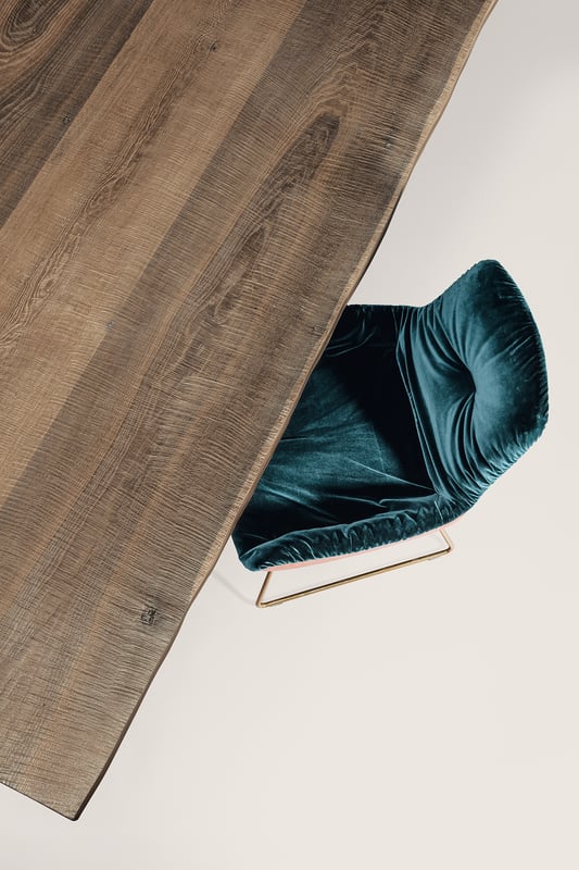 janua_sk04_komposit_tisch_indoor_geraeuchert_holz_eiche_natur_stahl_tiefschwarz_e_08