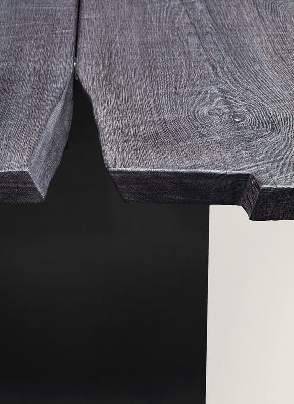 janua_sk08_butterfly_tisch_indoor_gekoehlt_holz_eiche_ton_grau_stahl_tiefschwarz_e_04